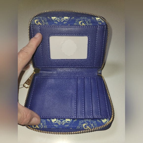 Loungefly Disney Aladdin 30th Anniversary Character Zip Around Wallet NEW - Picture 2 of 3